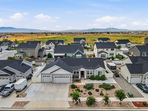 5th image of 8493 N Weston Way