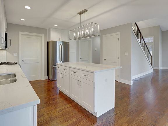 3rd image of 18131 S 94th Ave