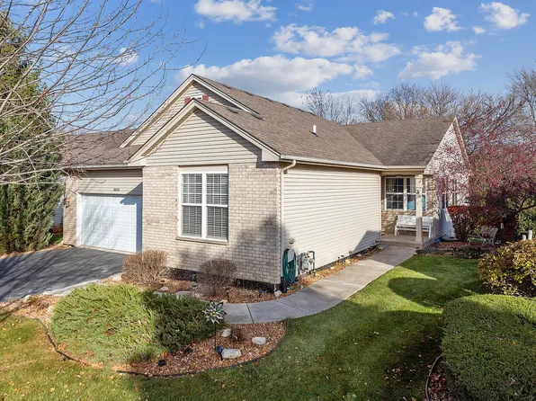 16833 Charleston Cir, Lockport, IL 60441