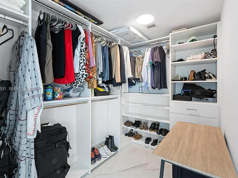 950 Brickell Bay Dr #2210 — Photo 11