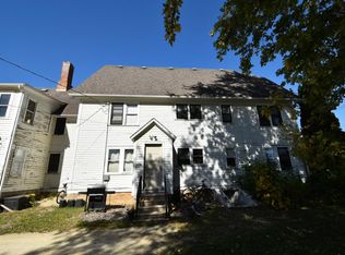 417 W 2nd St, Zumbrota, MN 55992