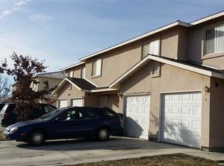 780 Sunny Ln UNIT B, Fernley, NV 89408