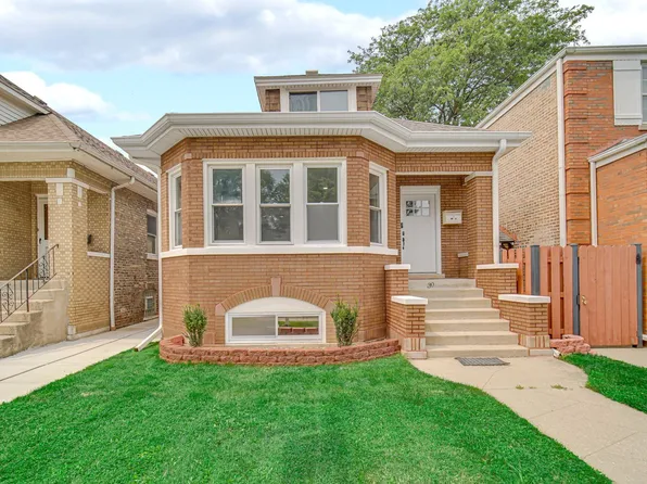 3048 N Marmora Ave, Chicago, IL 60634