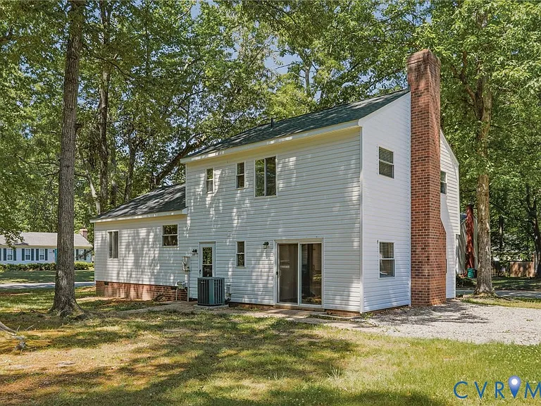 9015 Covewood Rd — Photo 29