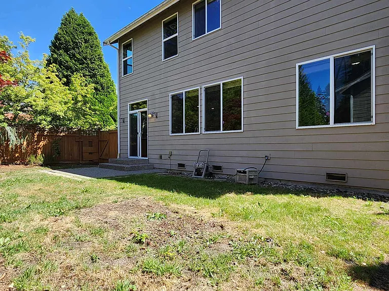 12956 NE 200th Pl — Photo 32