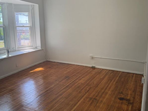 449-551 Hudson Ave #3