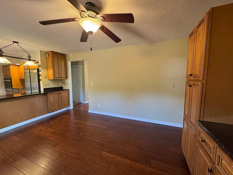 1701 Tower Rd — Photo 12