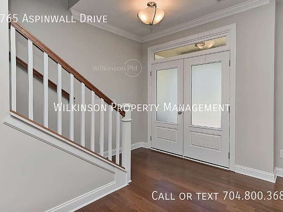 4th image of 8765 Aspinwall Dr