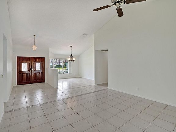 5th image of 9821 SW 3rd Ct