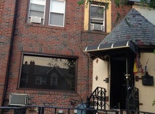 11549 204th St, Saint Albans, NY 11412