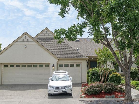 2nd image of 1920 Turtle Creek Way