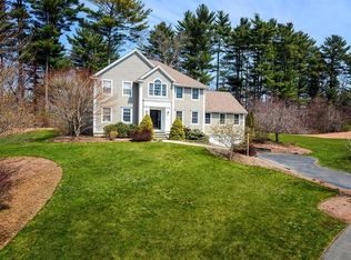 78 Saunders Ln, Rowley, MA 01969