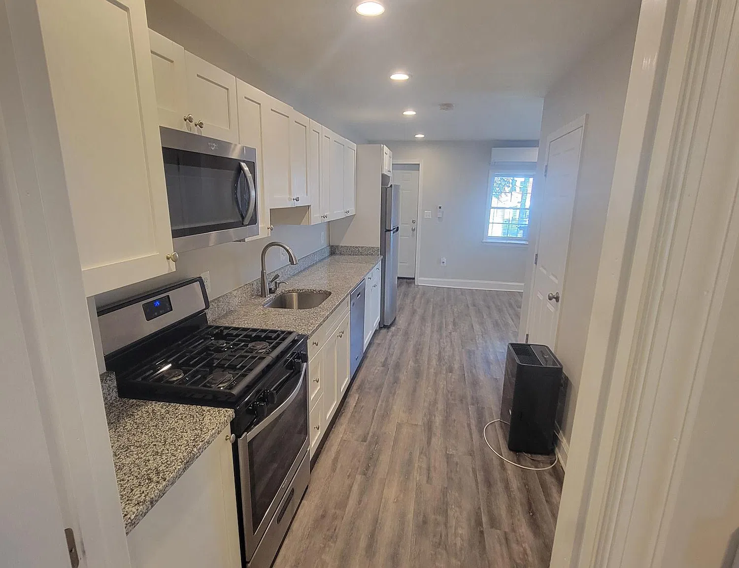 1 bed, 455 sqft, $1,025 — Photo 1
