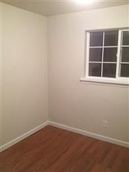 2nd image of 1053 Meads Rd