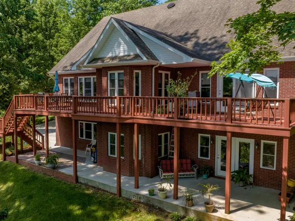 1123 Cliffside Dr, Russell Springs, KY 42642