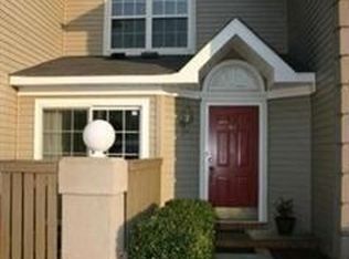 605 Queens Xing, Williamsburg, VA 23185