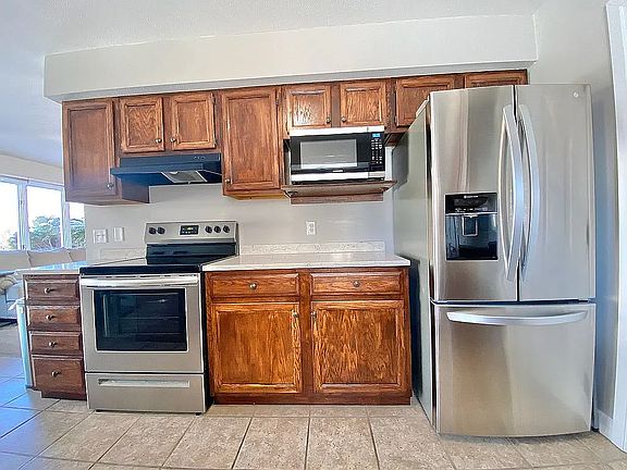 5th image of 1512 Patterson Dr