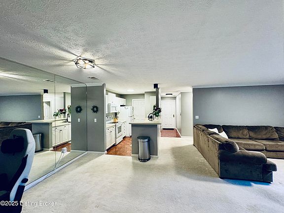 3rd image of 440 Ethridge Ave Unit 101