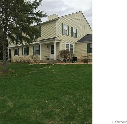1st image of 1405 Harbor Dr #109