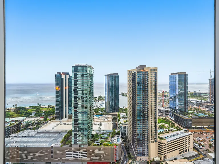 The splendor of Ward Village Kakaako bustling with boutique eateries and shops