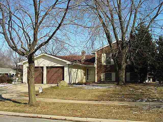 1st image of 116 Newport Dr