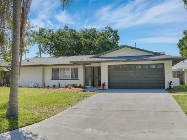 10485 Silhavy Dr, Largo, FL 33774