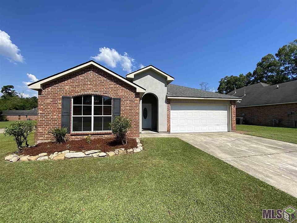 1st image of 12225 Falcon Crest Dr