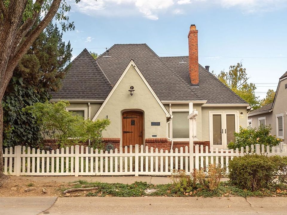 1st image of 3648 W Curtis Dr