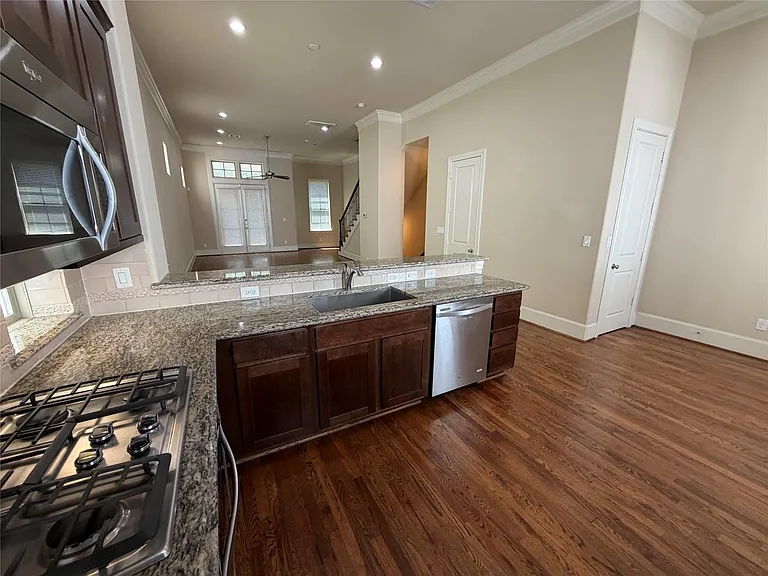 2021 Fannin Sta — Photo 16