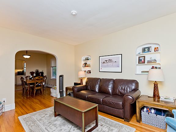 3rd image of 5413 N Saint Louis Ave #1
