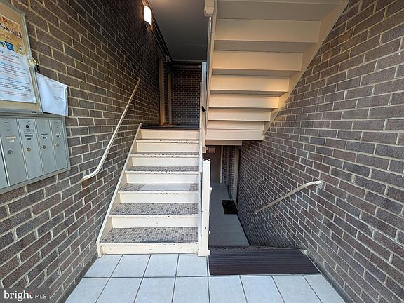 5th image of 3834 Bel Pre Rd APT 2
