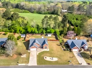 7705 Paddocks Mill Dr, Cumming, GA 30041