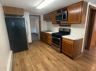 836 6th St, Rensselaer, NY 12144