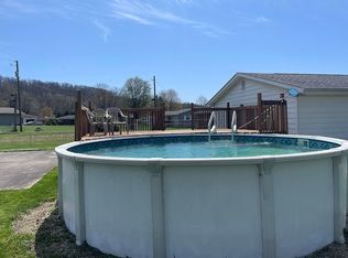 9025 Green Meadow Dr, Brookville, IN