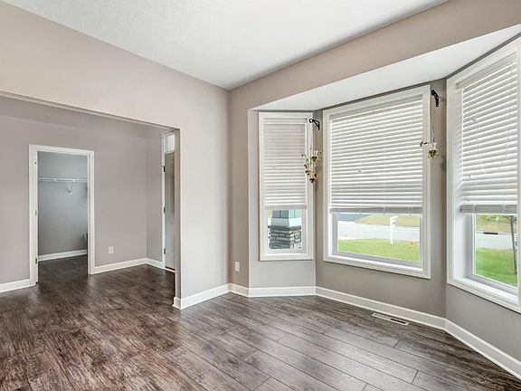 5th image of 9736 Dunes Ln S