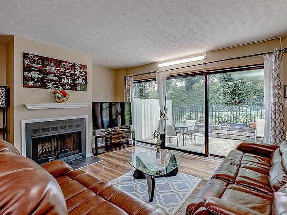 4th image of 9892 Timbers Dr