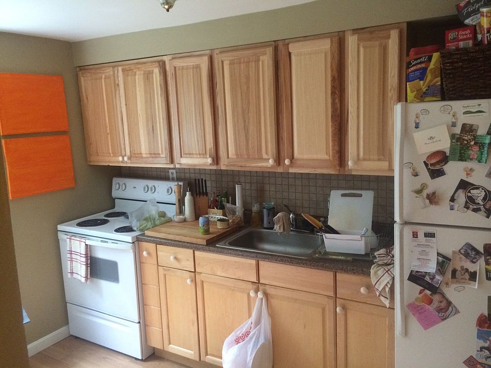 1st image of 3937-3939 Meadowbrook Blvd