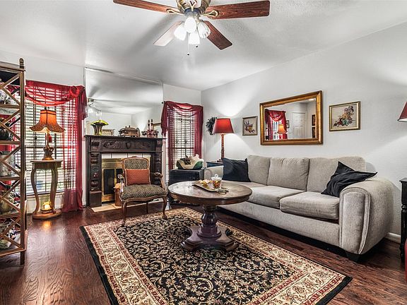 4th image of 5807 Beverlyhill St APT 8
