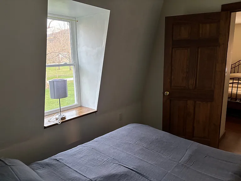 4401 US Route 5 S #C — Photo 39