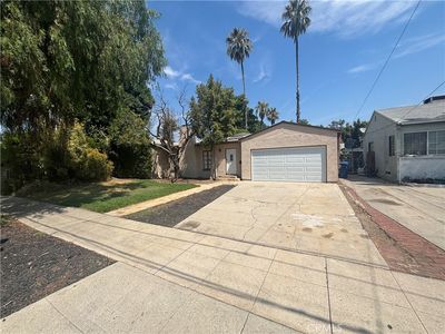 14205 Haynes St, Van Nuys, CA, 91401