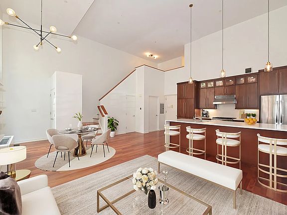 5th image of 2-40 51st Ave #1E