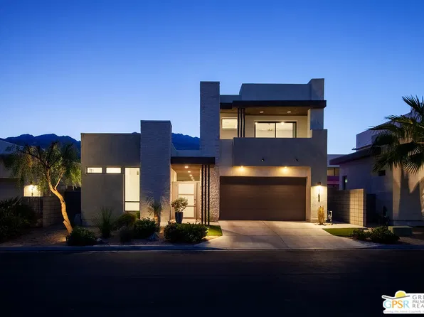 163 Blue Moon Dr, Palm Springs, CA 92262