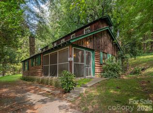 10 Beaverdam Knoll Rd, Asheville, NC 28804