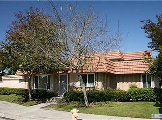 6501 Orangewood Ave, Cypress, CA 90630