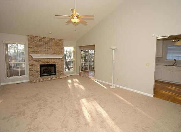 3rd image of 13628 Tesson Oaks Ct