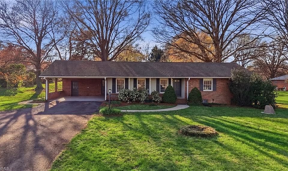 1st image of 2862 Spicewood Dr