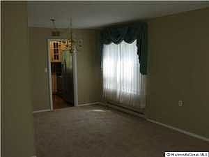 2nd image of 102 Buckingham Rd
