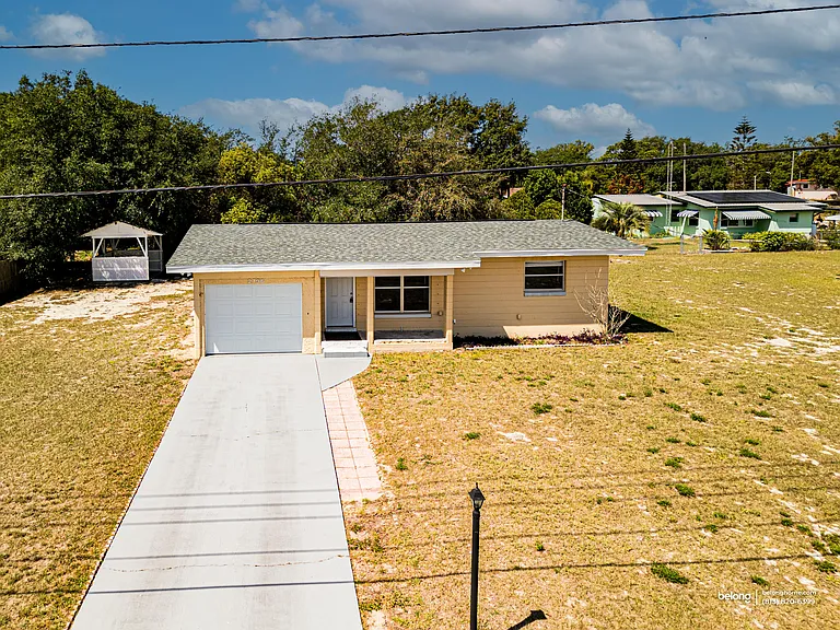 2796 Nautilus Dr — Photo 1