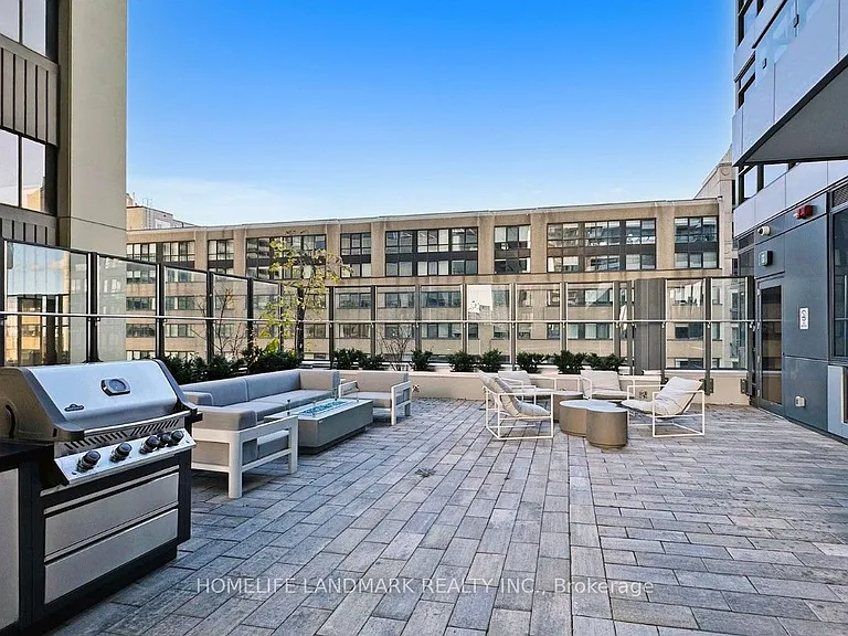 395 Bloor St E #2302 — Photo 40