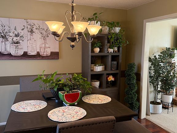 3rd image of 3627 Spring Meadow Ct